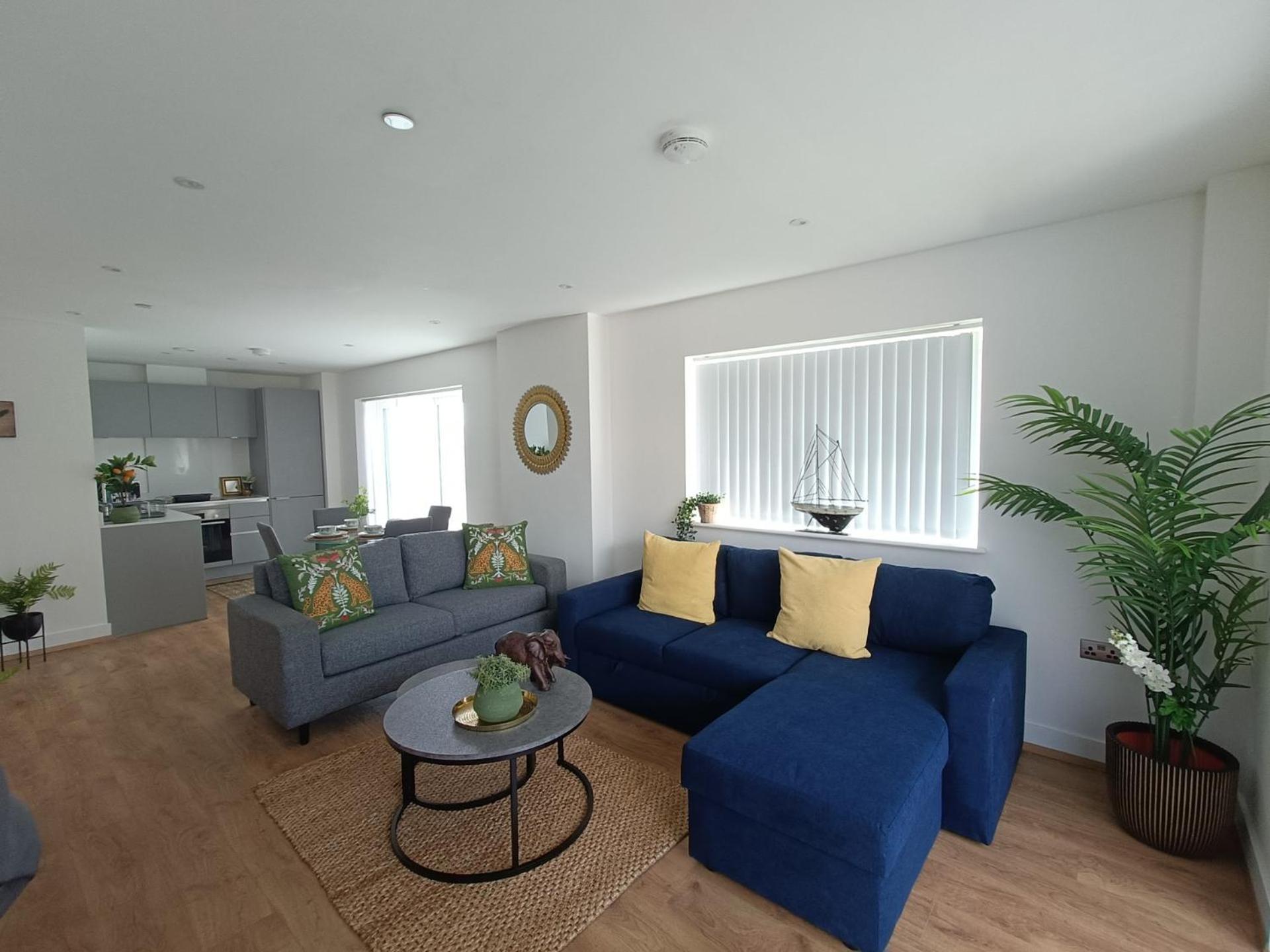 Snuggle Inn: Riverside Apartments with Thames Views London Exterior photo